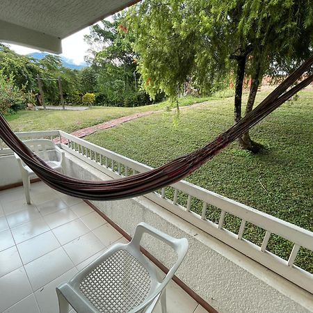 Hotel Hacienda El Diamante Villeta Buitenkant foto