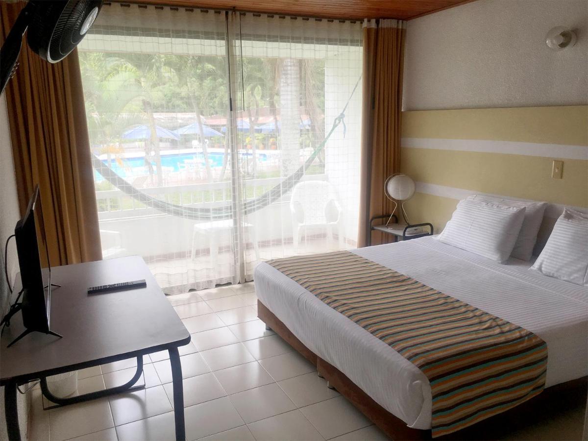 Hotel Hacienda El Diamante Villeta Buitenkant foto