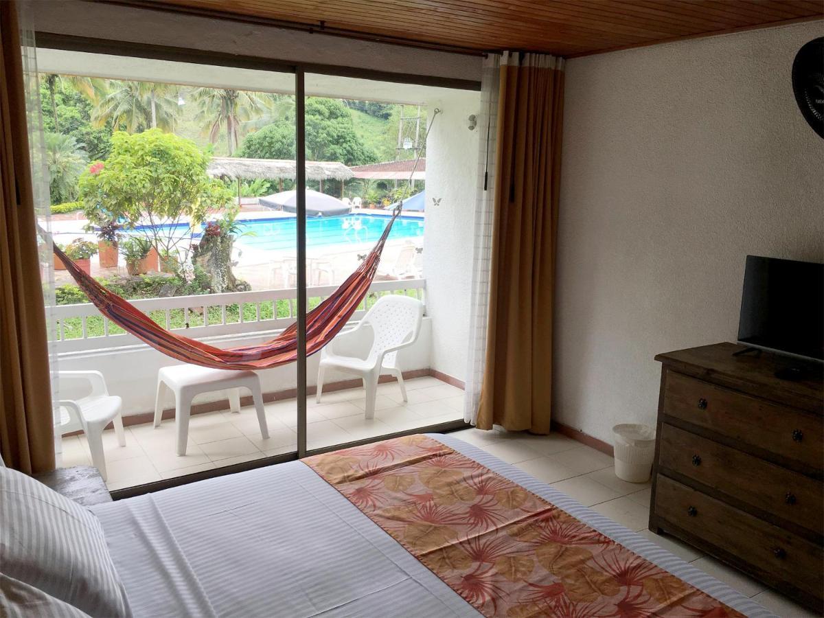 Hotel Hacienda El Diamante Villeta Buitenkant foto