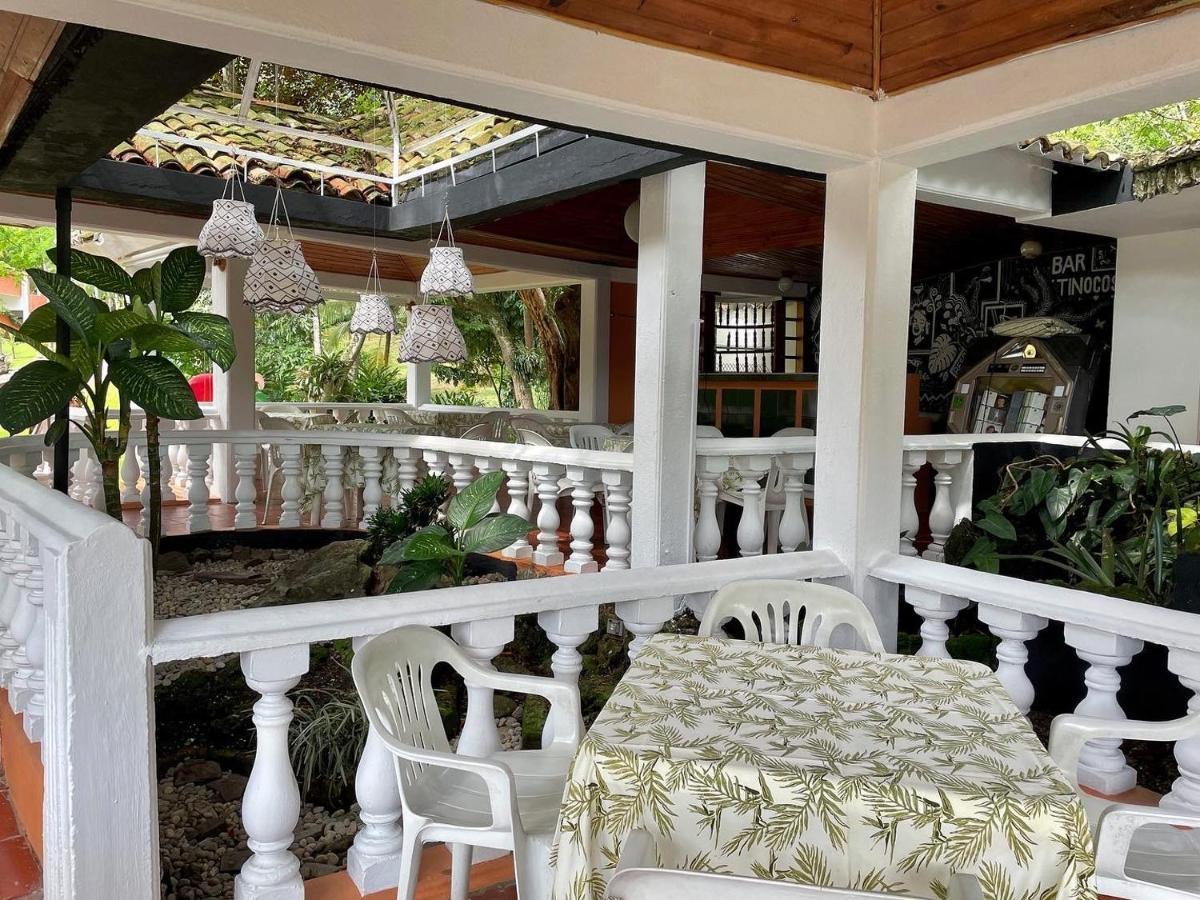 Hotel Hacienda El Diamante Villeta Buitenkant foto