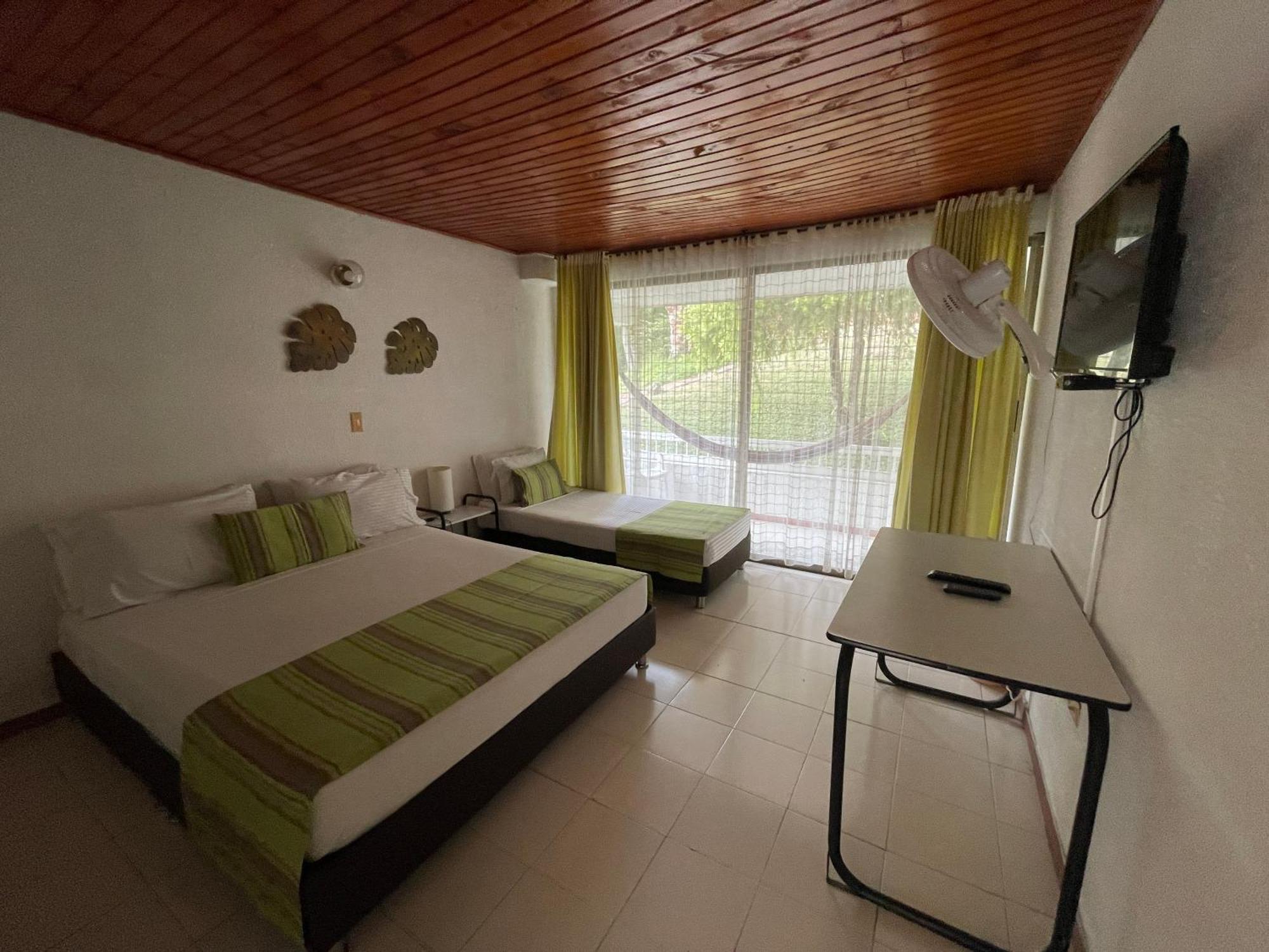Hotel Hacienda El Diamante Villeta Buitenkant foto