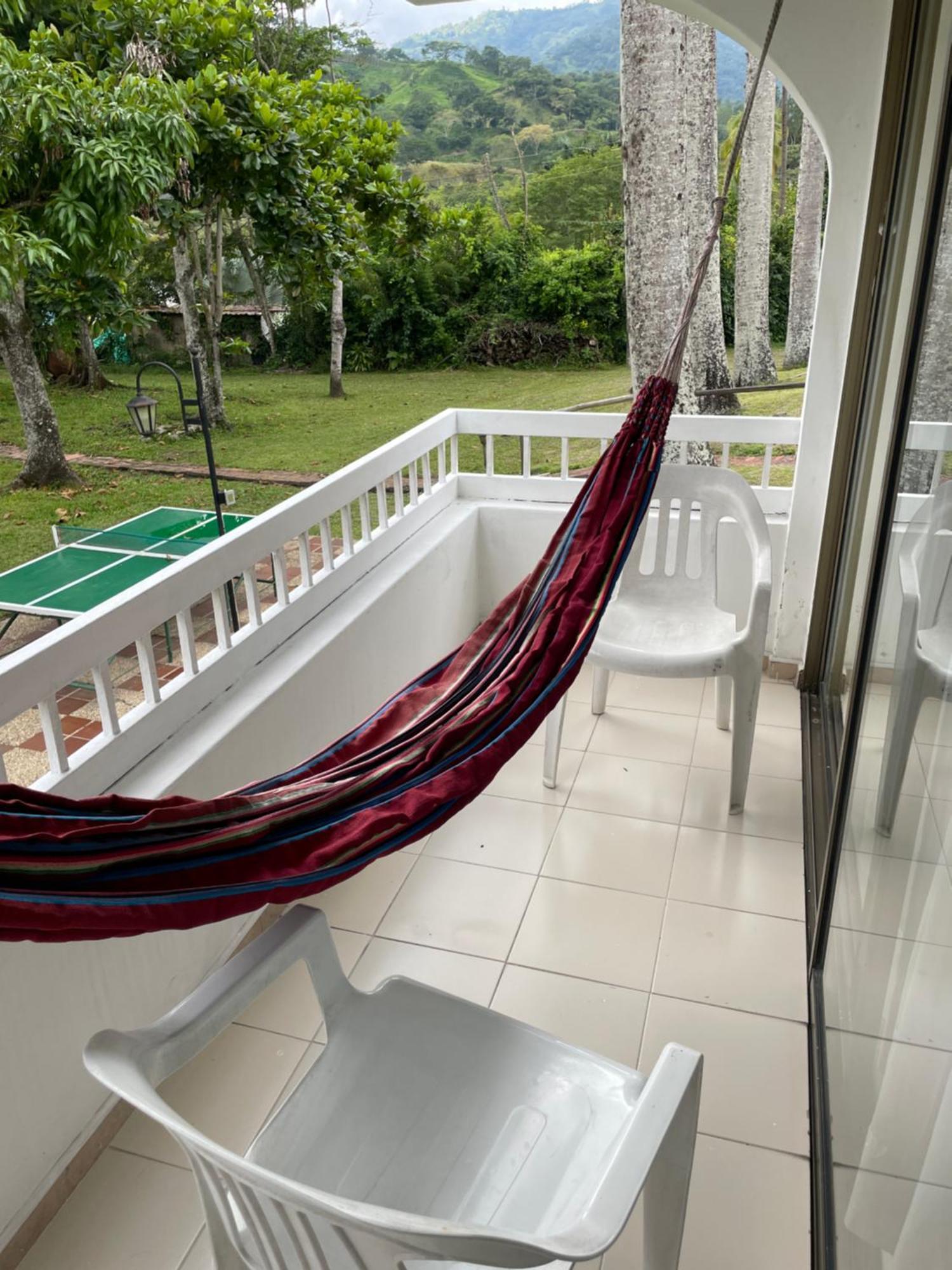 Hotel Hacienda El Diamante Villeta Buitenkant foto