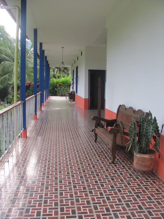 Hotel Hacienda El Diamante Villeta Buitenkant foto
