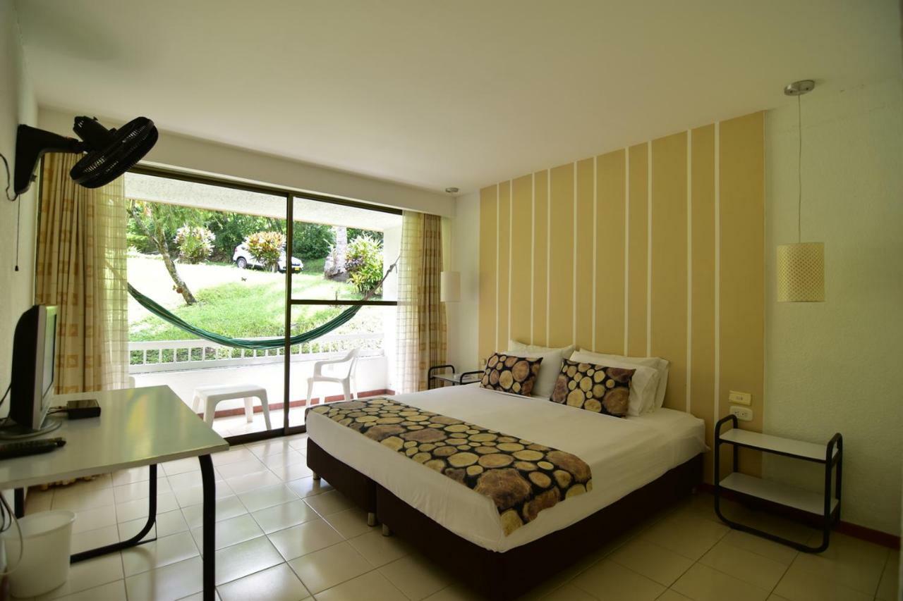 Hotel Hacienda El Diamante Villeta Buitenkant foto